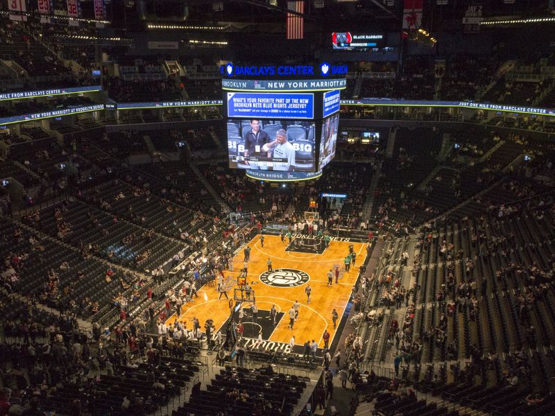 Ein Besuch vom Spiel der Brooklyn Nets in New York ist ein Erlebnis für viele Sportfans
